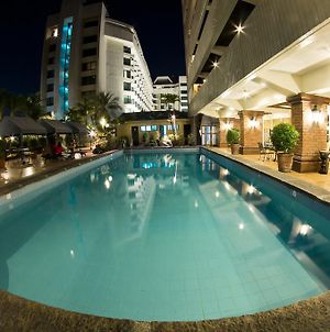 Copacabana Apartment Hotel - Staycation Is Allowed Manille Exterior photo