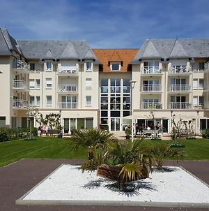 Aparthotel Domitys La Plage de Nacre à Courseulles-sur-Mer Exterior photo