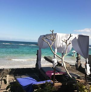 Anom Beach Hotel Bali Exterior photo