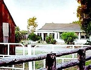 Hôtel Bond Springs Outback Retreat à Alice Springs Exterior photo