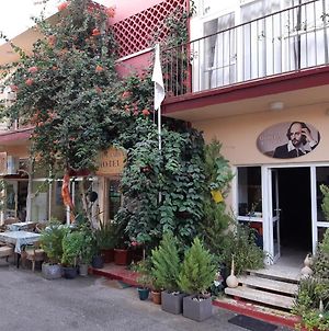Hôtel Altun Tabya Vintage à Famagouste Exterior photo