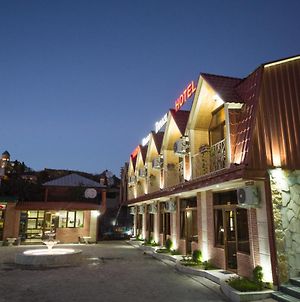 Hotel Dimasi Koutaïssi Exterior photo