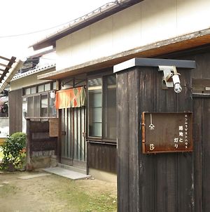 Guest house Roji to Akari Naoshima Exterior photo