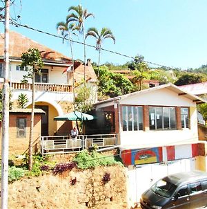 Hôtel Three Palms Fianar à Fianarantsoa Exterior photo