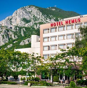 Hemus Hotel - Vratza Vratsa Exterior photo