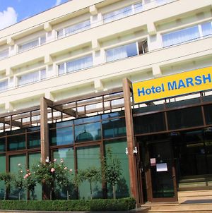 Marshal Hotel Bucarest Exterior photo
