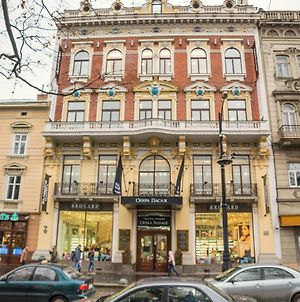 Opera Passage Hotel & Apartments Lviv Exterior photo