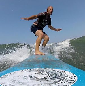 My Friend Surf Hostal Trujillo Exterior photo