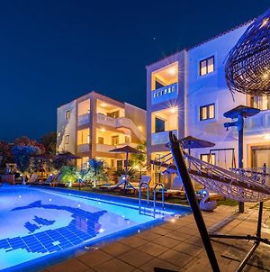 Villa Gereoudis Apartments With Sea View & Pool Kolymbari Exterior photo