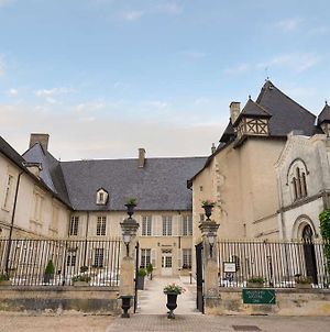 Hôtel Og Chateau De Pizay à Saint-Jean-dʼArdières Exterior photo