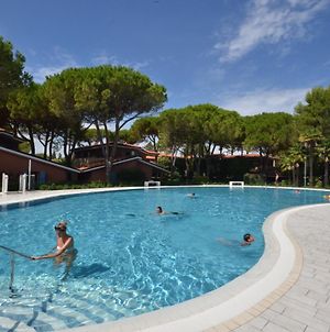 Villaggio Euro Residence Club Bibione Exterior photo