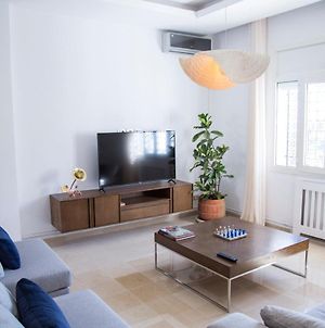 Appartement The Perfect Spot: 150M From The Beach à La Marsa Exterior photo
