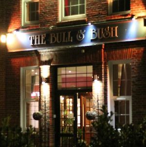 The Bull And Bush Hotel Kingston Kingston upon Thames  Exterior photo