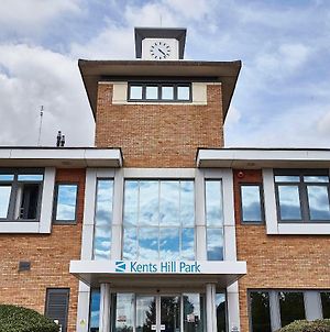 Hôtel Kents Hill Park Training & Conference Centre à Milton Keynes Exterior photo