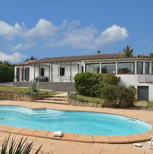 Modern Villa With Private Pool 11 Km From Carcasonne Malves-en-Minervois Exterior photo