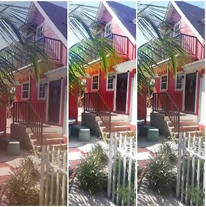 Appartement Cocoplum Rest N Hideaway #1 à Nassau Exterior photo