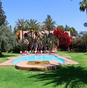 Dar Ayniwen Garden Hotel & Bird Zoo Marrakesh Exterior photo