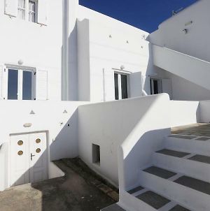 Morfoula'S Studios Mykonos Town Exterior photo