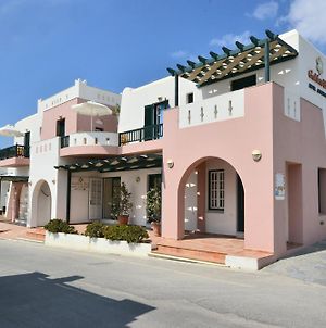 Aparthotel Golden Bay à Ágios Prokópios Exterior photo