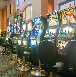 Clarion Hotel & Casino Las Vegas Exterior photo