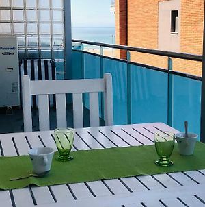 Appartement Lets Holidays New Flat Beachfront In Castelldefels Exterior photo