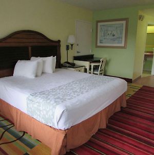 Seralago Hotel & Suites Main Gate East Orlando Exterior photo