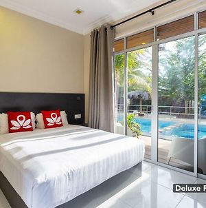 Zen Premium Casa Loma Resort Langkawi Exterior photo