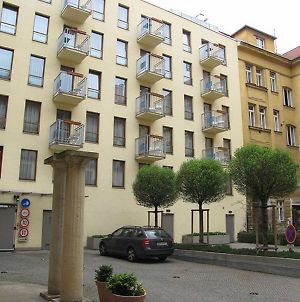 Aparthotel Austria Suites Prague Exterior photo