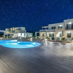 Iphimedeia Luxury Hotel & Suites Naxos Chora Exterior photo