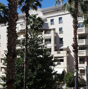 Modern Deluxe Two-Bedroom Apartment Cannes Exterior photo
