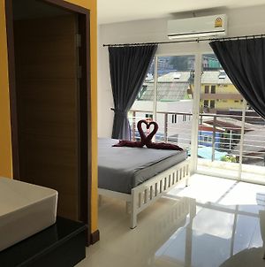 Bedbox Guesthouse And Hostel Phuket Exterior photo