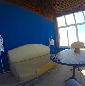 Hôtel He'E Nalu Surf Camp Morocco à Taghazout Exterior photo