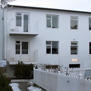Grettir Apartments Reykjavik Exterior photo