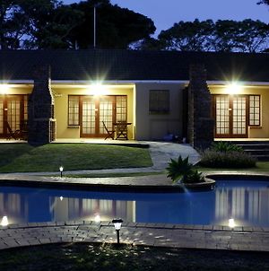 African Aquila Guest Lodge Port Elizabeth Exterior photo