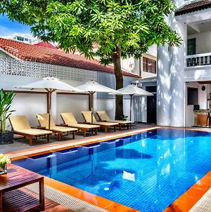 Villa Samnang Phnom Penh Exterior photo