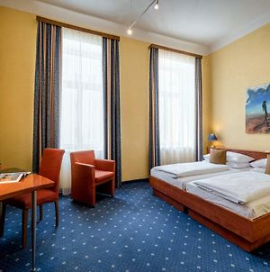 Hotel Nestroy Vienne Exterior photo