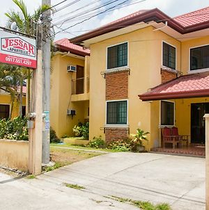 Hôtel Jessar Apartelle à Tagaytay City Exterior photo