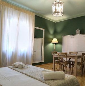 La Casetta Di Lina Rooms And Apartments Vérone Exterior photo