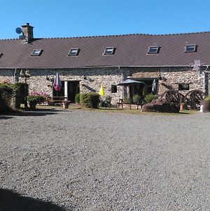 1 Of 3 Delightful Gites With Pool In The Beautiful Mayenne Countryside. Madré Exterior photo