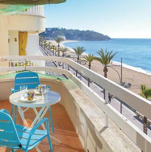 Nice Apartment In Lloret De Mar With 3 Bedrooms And Wifi Exterior photo