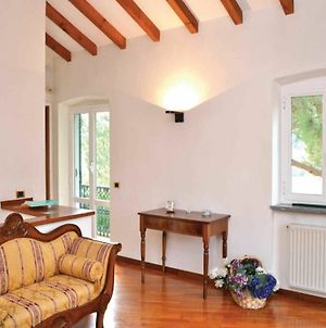 Villa With 3 Bedrooms In Genova, With Wonderful Mountain View, Enclose Exterior photo