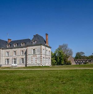 Villa La Breteche-Le chateau à Ligny-le-Ribault Exterior photo