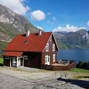Villa Charming Timber House In Stryn, Norway Exterior photo
