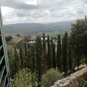 Appartement Toscanamente à Volterra Exterior photo