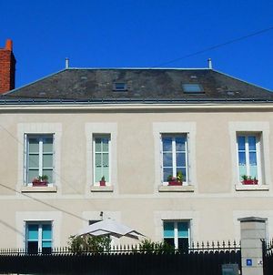 Villa la loire et ses chateaux à Montlouis-sur-Loire Exterior photo