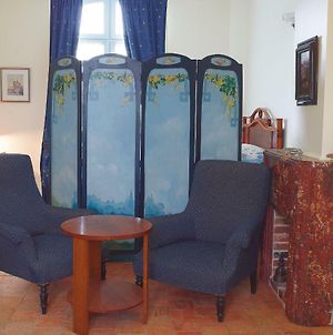 La porte bleue Trouville-sur-Mer Exterior photo