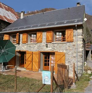 Villa Pyrenees Stone Mountain House à Bagnères-de-Luchon Exterior photo