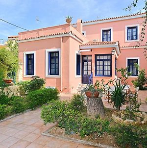 Villa Traditional House At Aegina Port Exterior photo