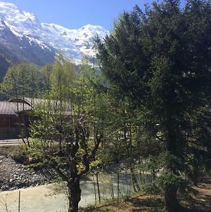 Appartement Studio lumineux avec vue sur le massif du Mont-Blanc à Chamonix Exterior photo