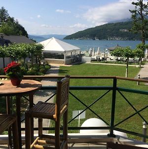 Appartement la baie des voiles ,vue lac d'Annecy ,plage privée à Duingt Exterior photo